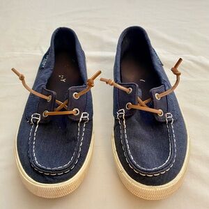 Sperry Navy Blue Classic Boat Shoes - 7.5